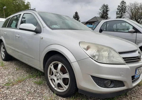 opel Opel Astra cena 7900 przebieg: 230000, rok produkcji 2008 z Szczecin